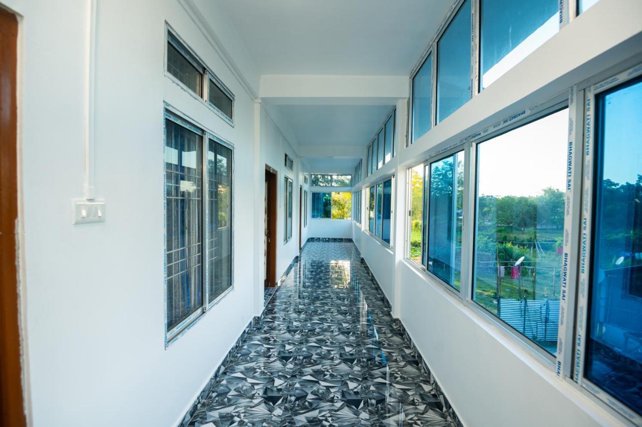 Jungle Star Mansion Hotel Kāziranga Kültér fotó